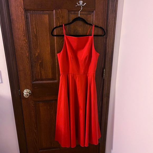 THEORY Red Square Neck Midi Dress Good Cotton NWOT Size 6 - Picture 5 of 9